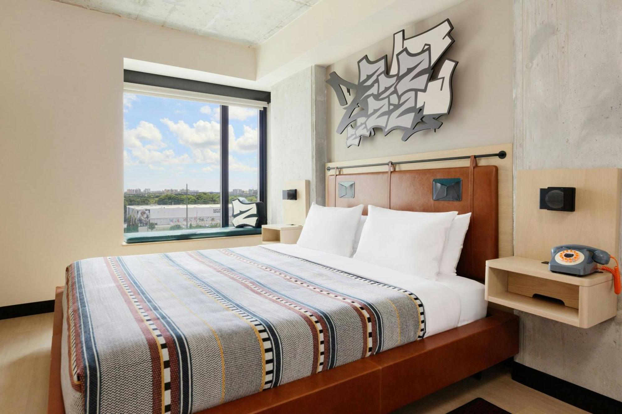 Moxy Miami Wynwood Hotel Exterior photo